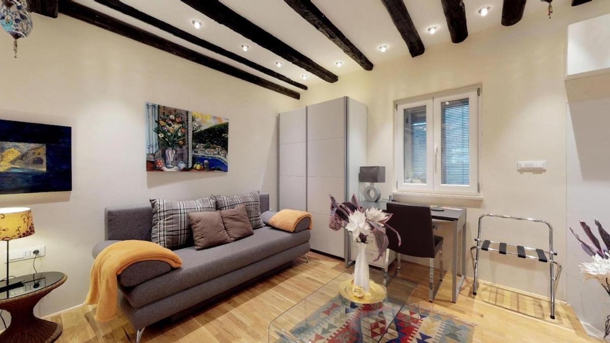 Diocletian Studio Apartments Сплит Екстериор снимка