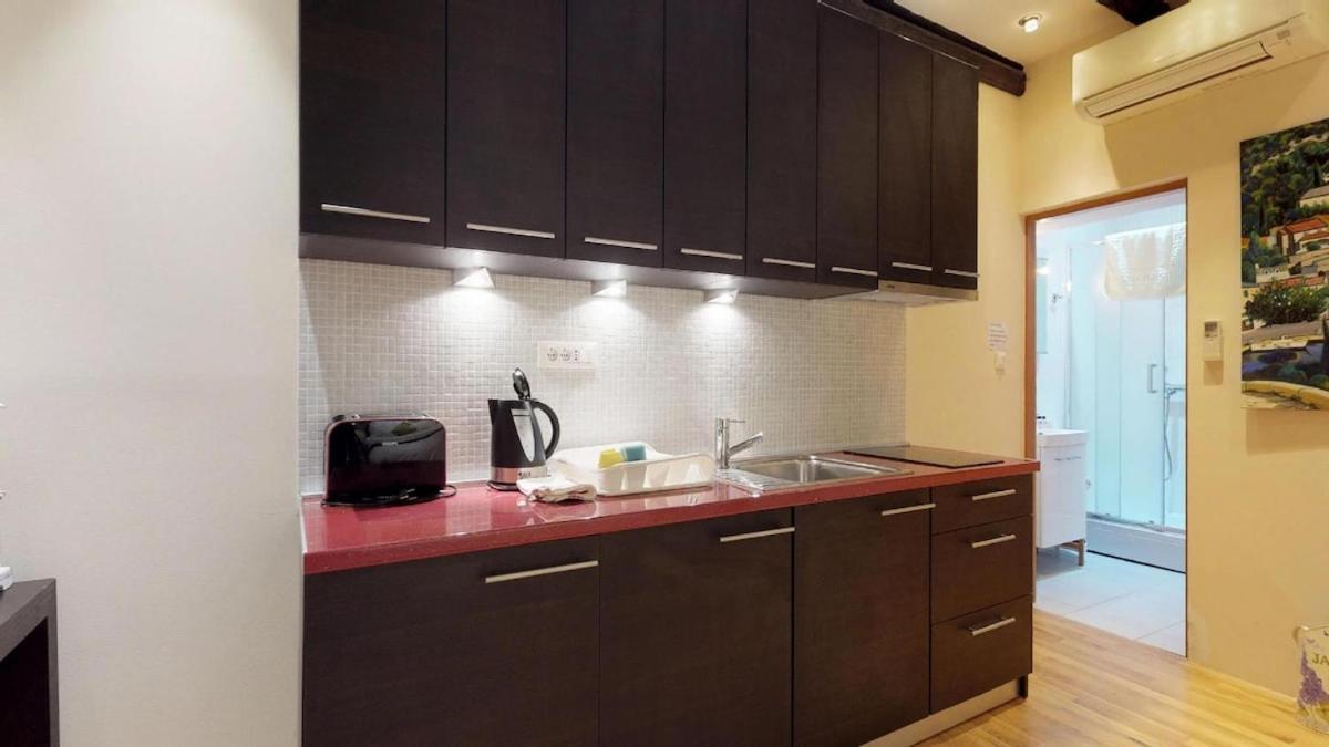 Diocletian Studio Apartments Сплит Екстериор снимка
