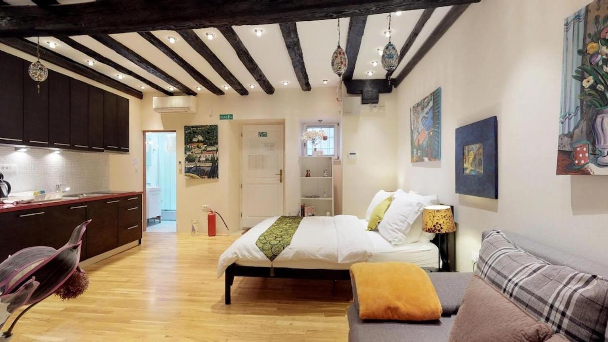 Diocletian Studio Apartments Сплит Екстериор снимка