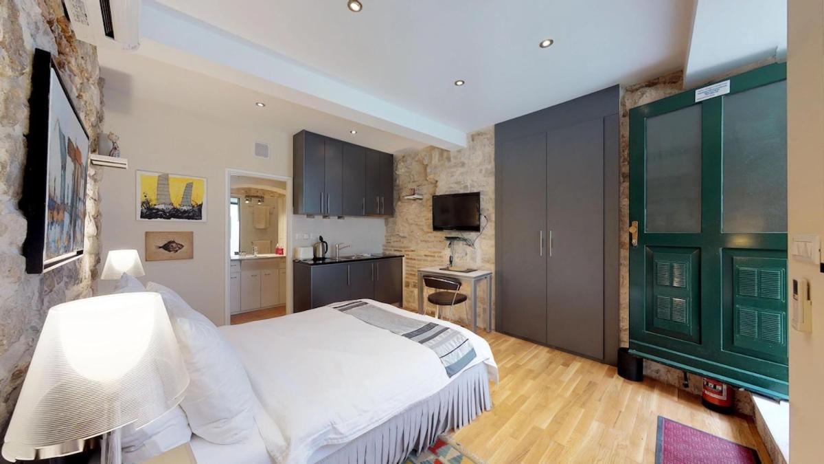 Diocletian Studio Apartments Сплит Екстериор снимка